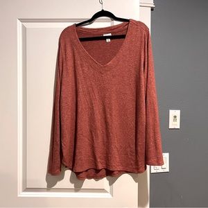 Rose tunic sweater 🌺